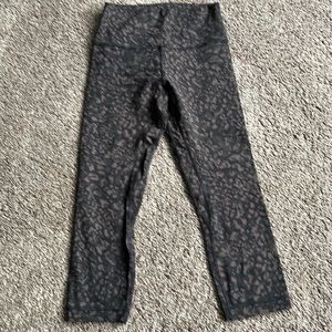 EUC Lululemon Align 23” Size 6